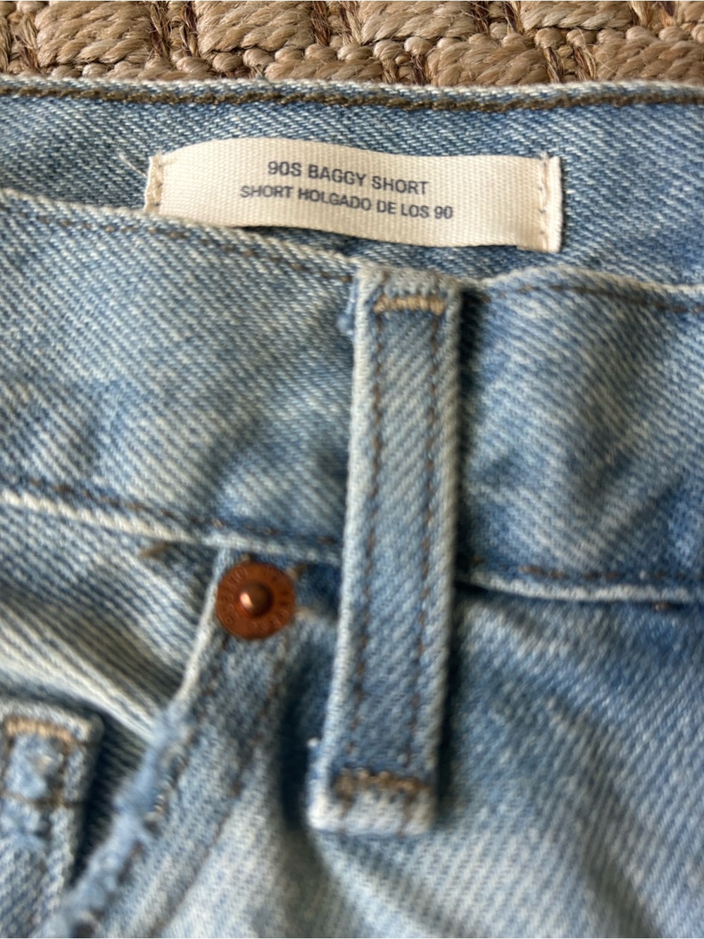 Universal Thread Mid-Rise 90s Baggy Distressed Denim Shorts with Button Fly - Picture 3 of 5